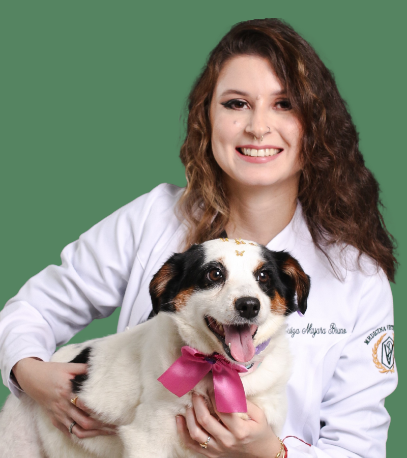 foto da luiza com um cachorro